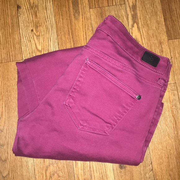 Dark pink Jeans - Picture 2 of 4
